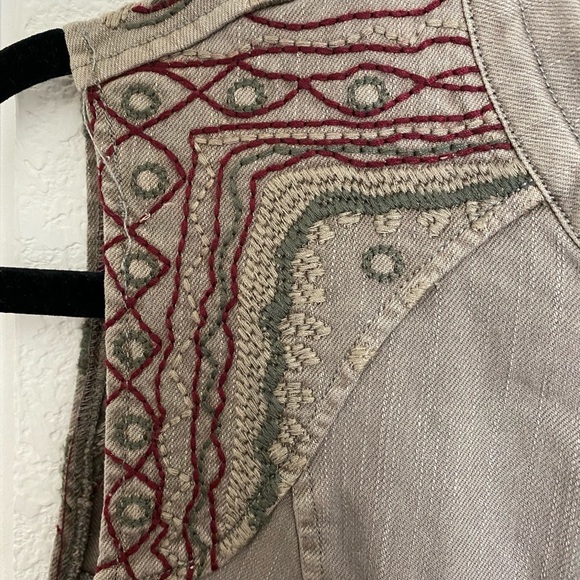 BKE vest - Picture 3 of 5